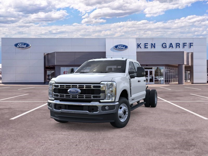 New 2026 Oxford White Ford XL image 2