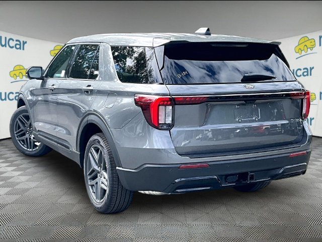 New 2027 Carbonized Gray Metallic Ford ST-Line image 19