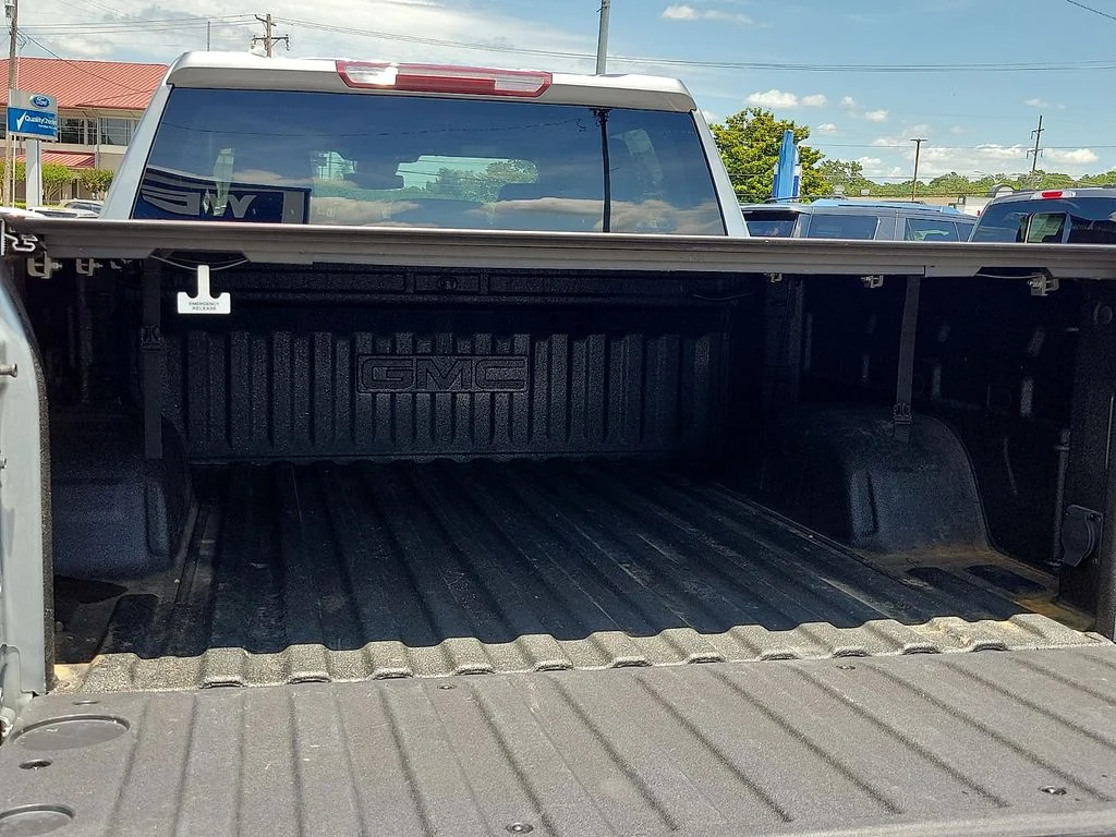 Used 2023 Sterling GMC Elevation image 8