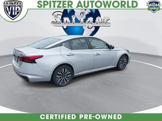 Used 2024 Silver Nissan 2.5 SV image 9