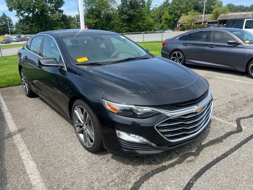 Used 2025 Black Chevrolet LT image 1
