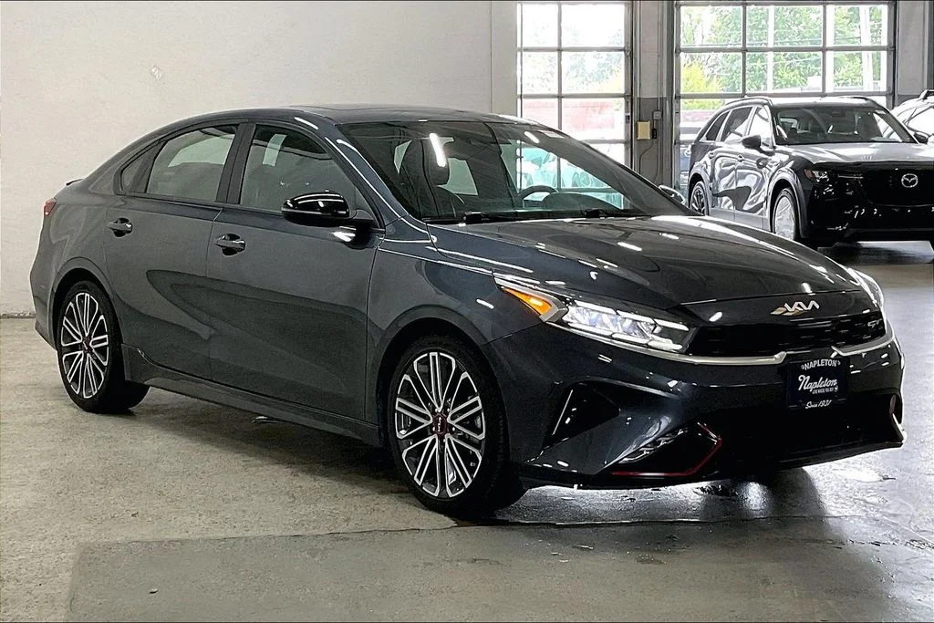 Used 2023 Gray Kia GT image 34
