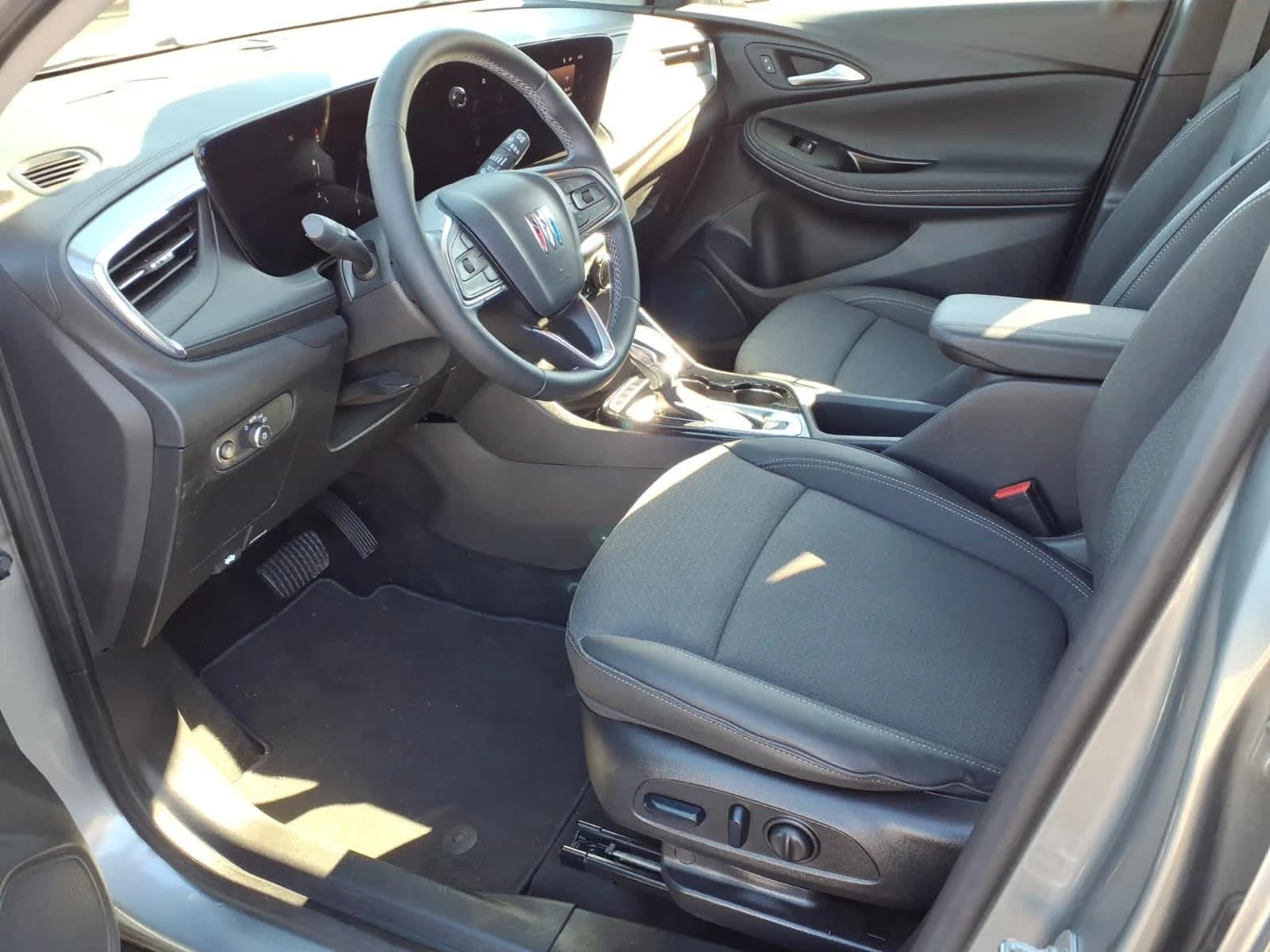 2024 Buick Encore GX Preferred - Photo 19