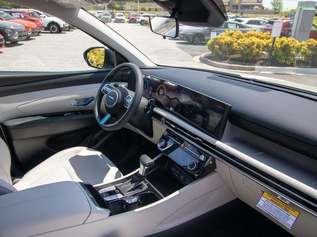 New 2026 Silver Hyundai SEL AWD image 14