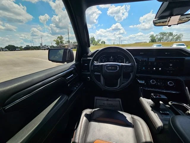 Used 2024 Onyx Black GMC AT4 image 13