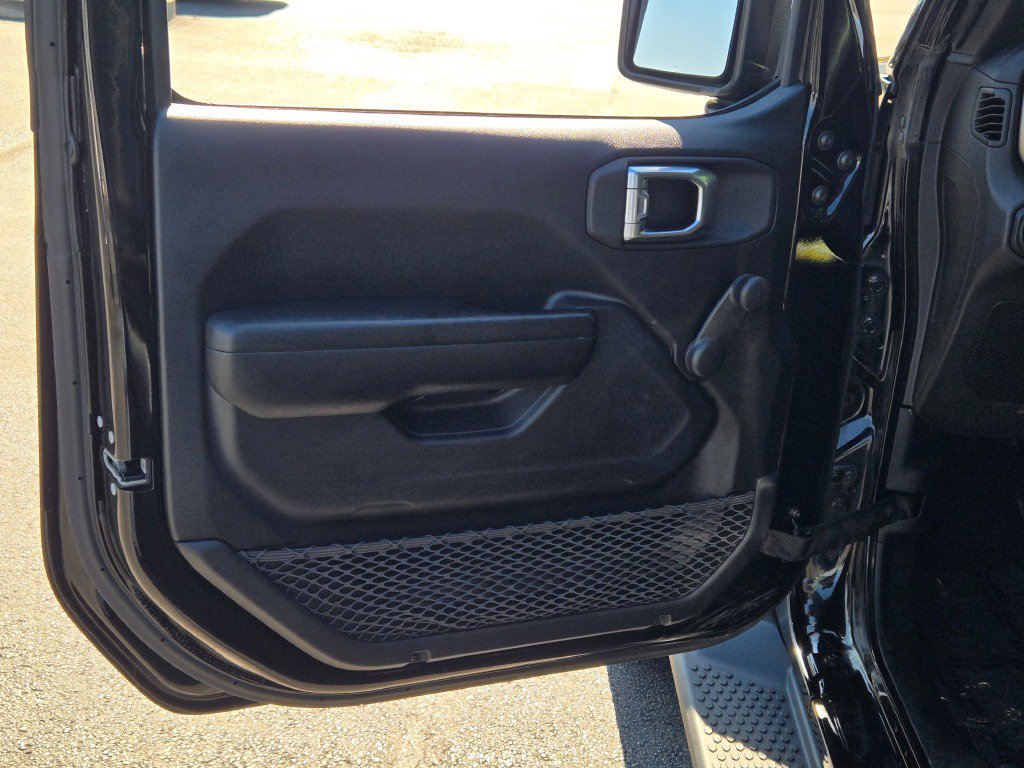 Used 2021 Black Clearcoat Jeep Unlimited Willys image 15