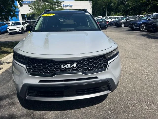 Used 2023 Gray Kia X-Line EX image 2