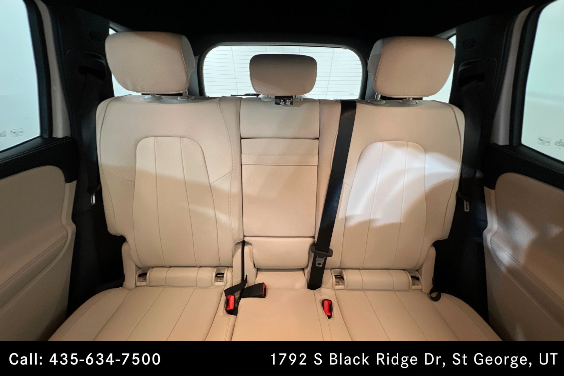 Certified Used 2026 Polar White Mercedes-Benz GLB 250 image 26