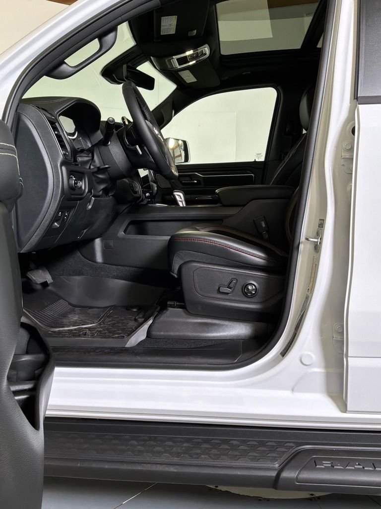 New 2026 Bright White Clear-Coat Exterior Paint RAM Rebel image 11