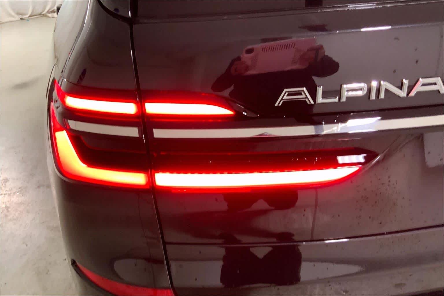 New 2026 Black Sapphire Metallic BMW ALPINA XB7 image 14