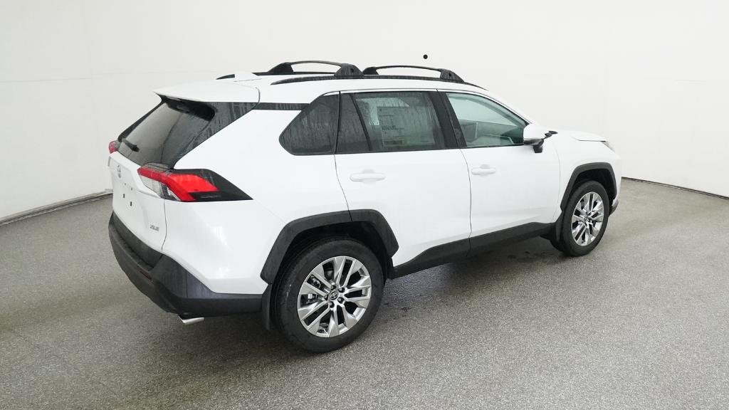 Certified Used 2025 Pearl Toyota XLE Premium image 48