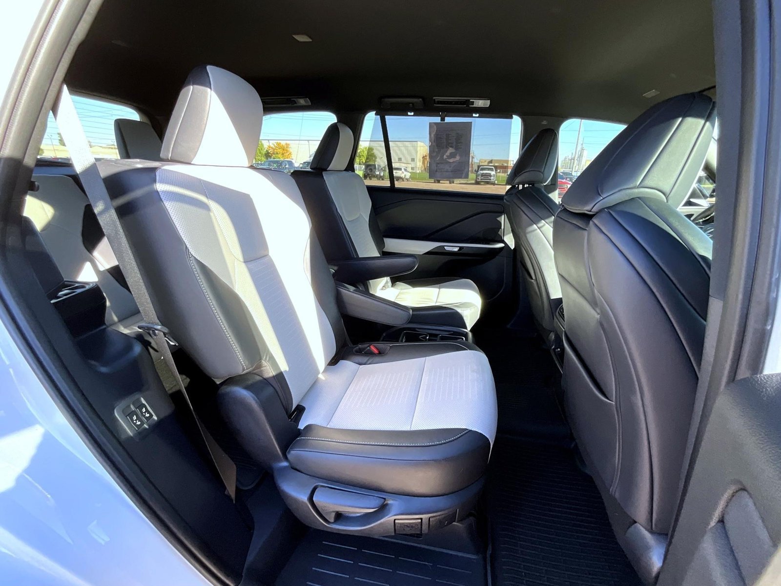 Certified Used 2026 Beige Lexus 500h F SPORT Performance Premium image 18