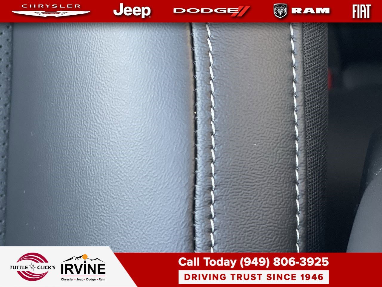 New 2026 Baltic Gray Metallic Clear-Coat Exterior Paint Jeep Laredo Altitude image 26