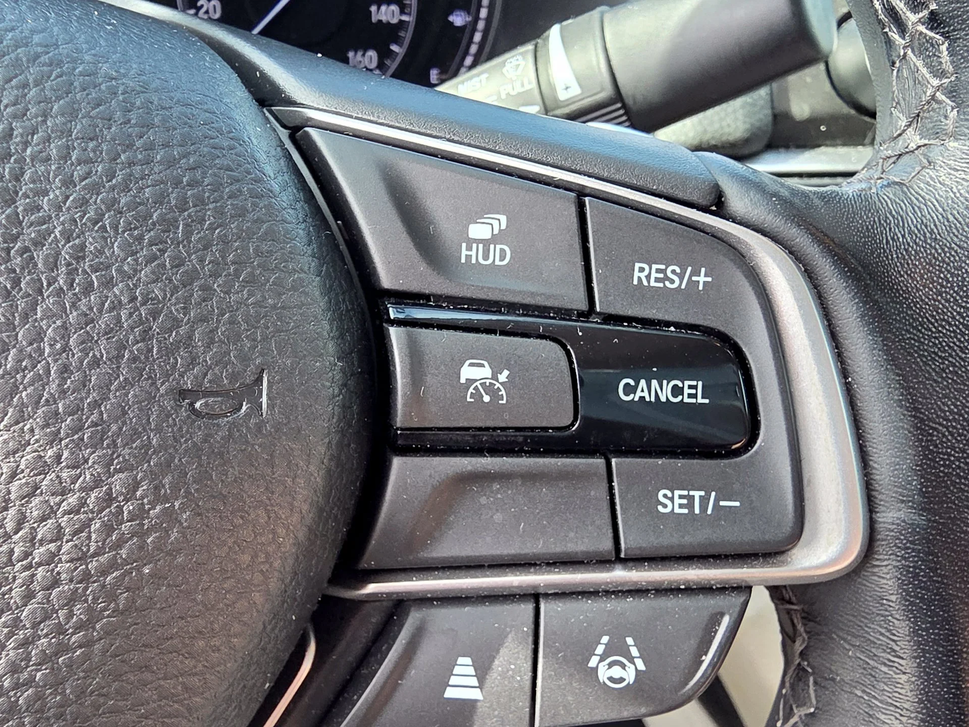 Certified Used 2021 Platinum White Pearl Honda Touring image 17