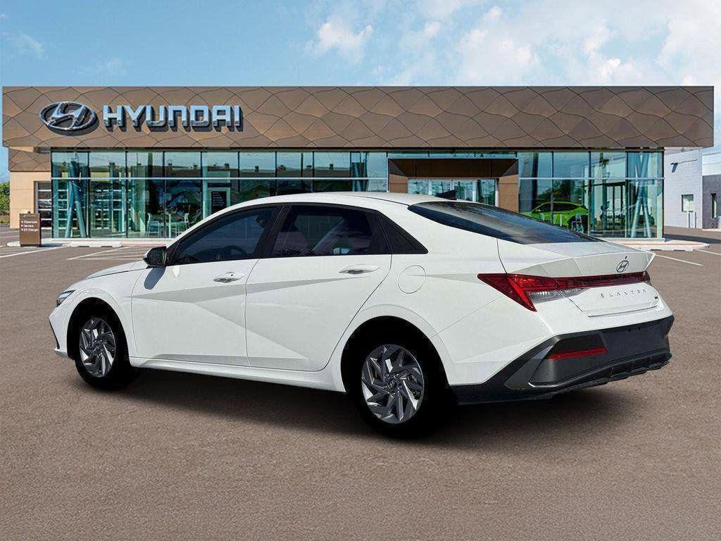 New 2026 White Hyundai Blue image 4