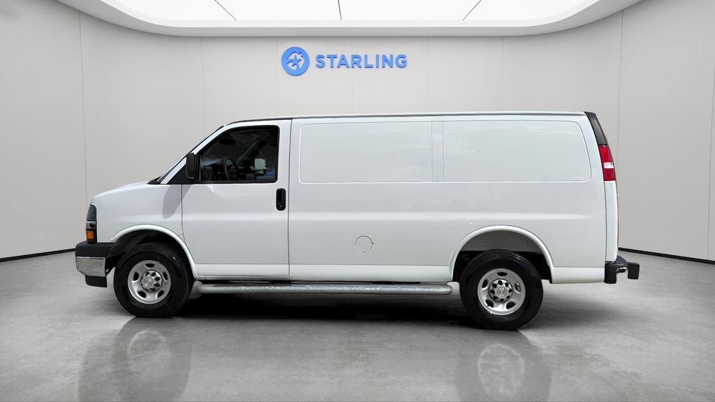 Certified Used 2025 Summit White Chevrolet WT image 3