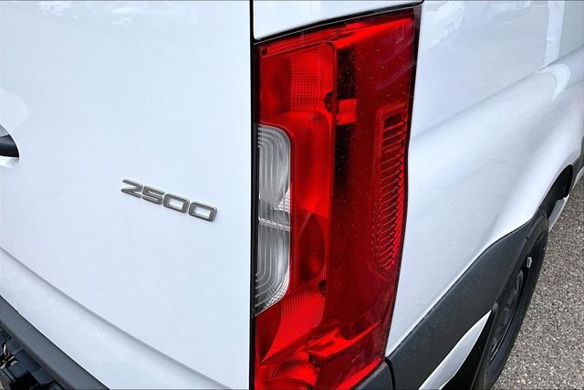 New 2026 Arctic White Mercedes-Benz Cargo 144 WB image 21