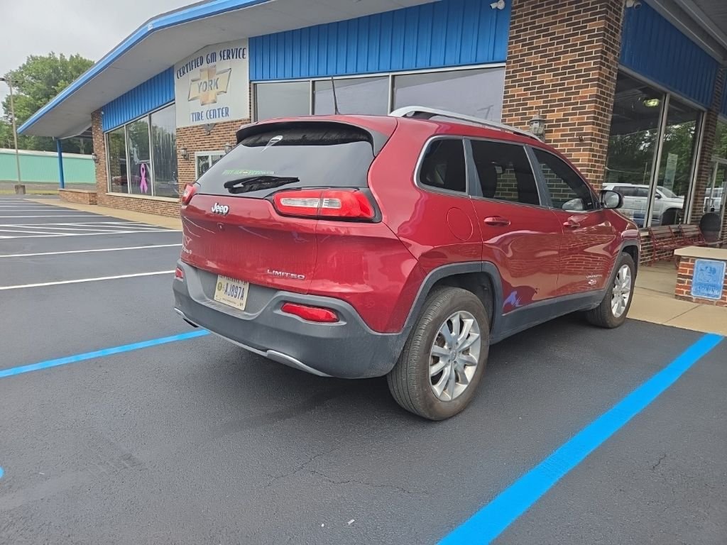 Used 2016 Red Jeep Limited image 2