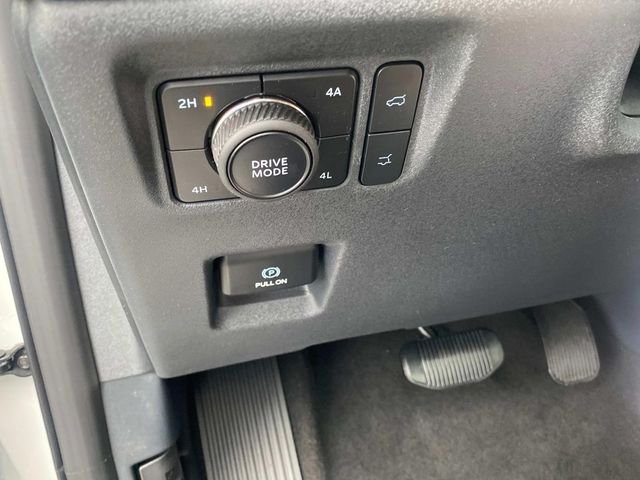 New 2026 White Ford King Ranch image 15