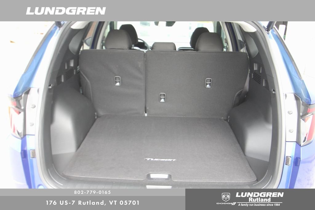 Used 2024 Blue Hyundai SEL image 17