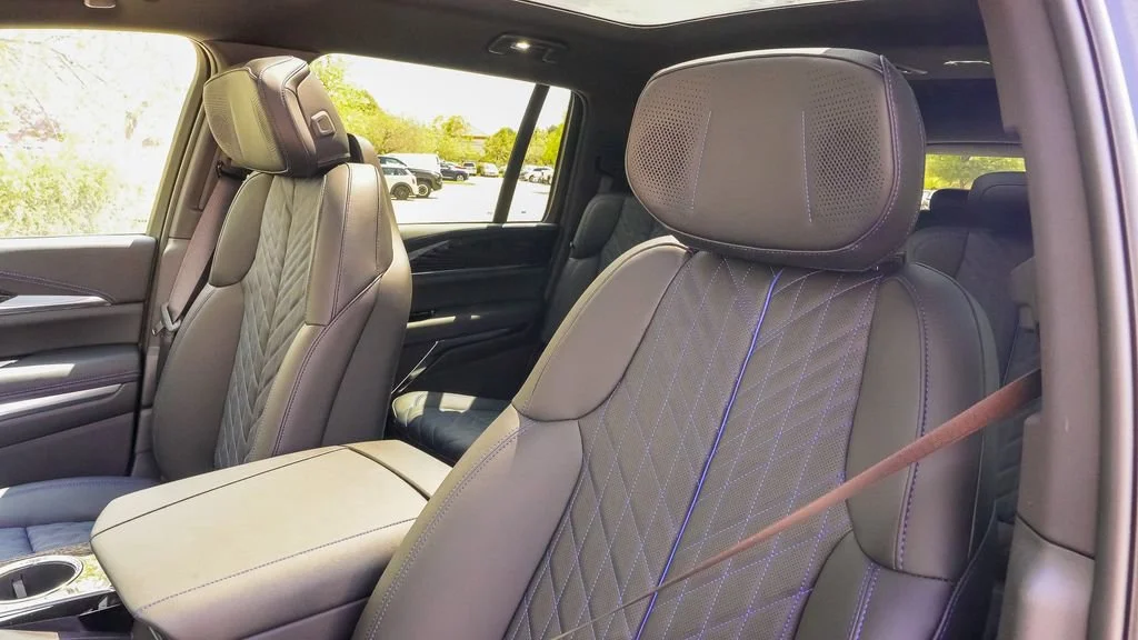2026 Cadillac Escalade IQL Luxury - Photo 25