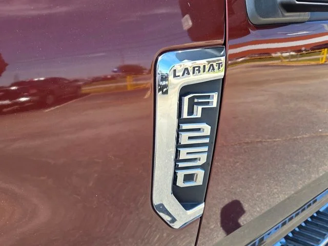 Used 2017 Brown Ford Lariat image 11