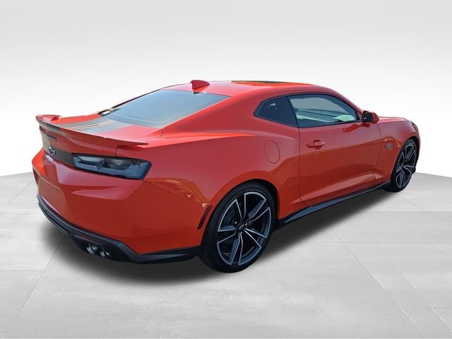 Used 2018 Orange Chevrolet 2LT image 5