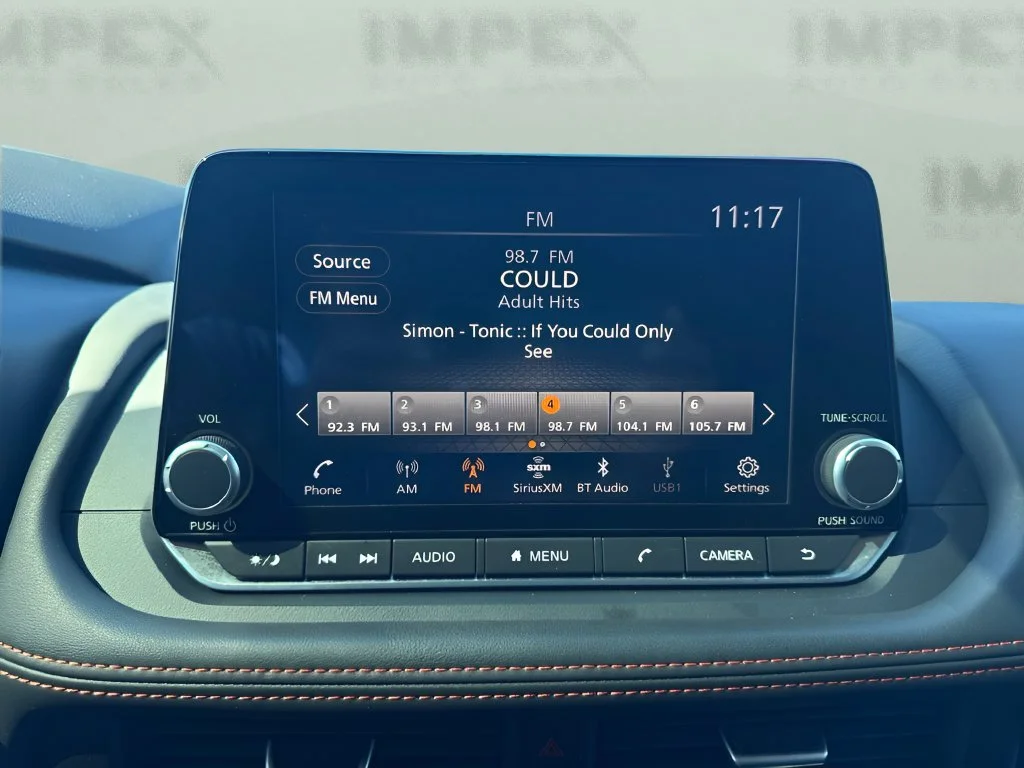 Used 2025 Gray Nissan Rock Creek image 14