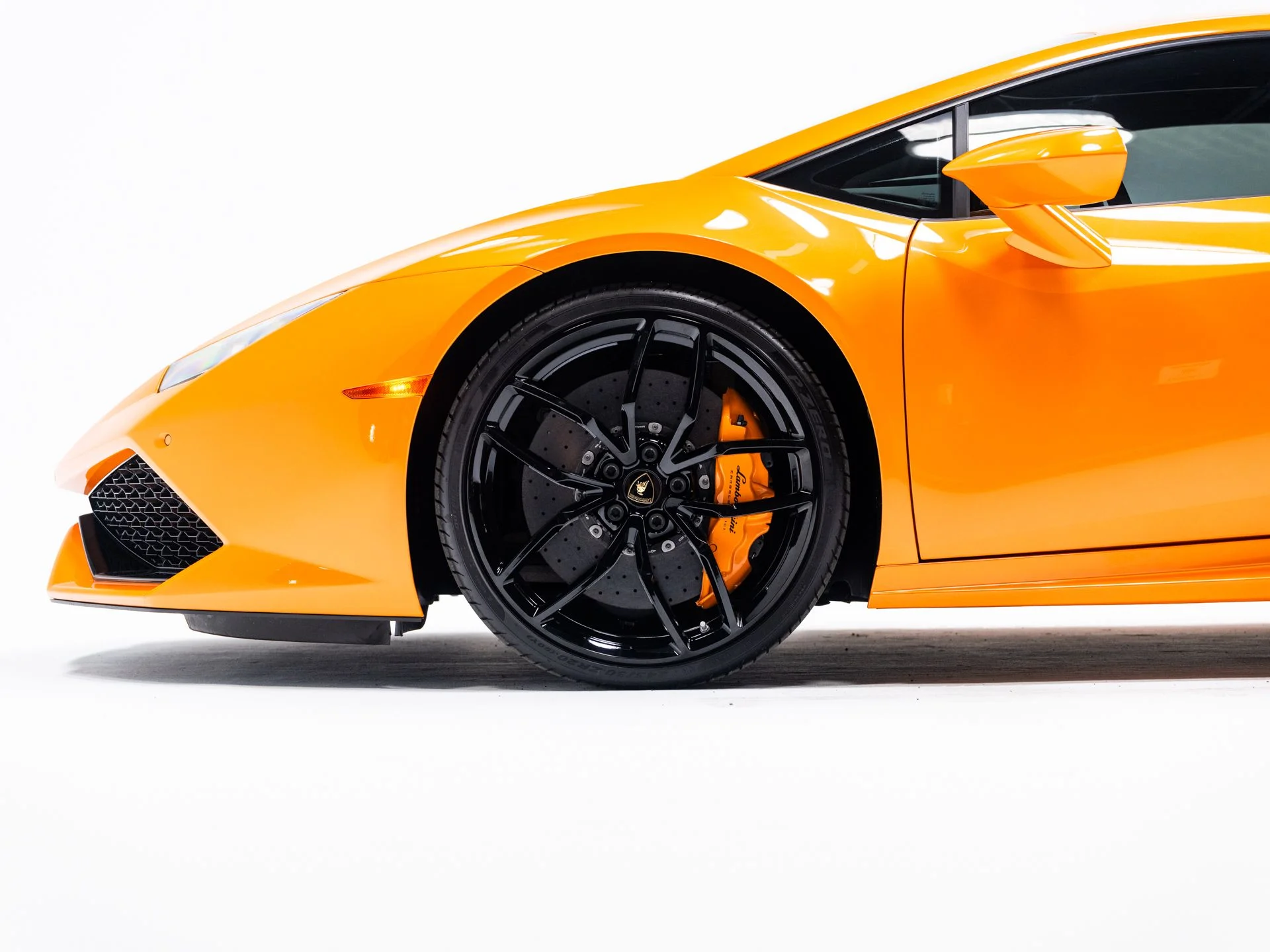 2016 Lamborghini Huracan Base - Photo 9