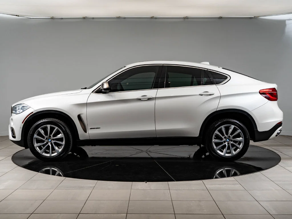 Used 2019 Mineral White Metallic BMW xDrive35i image 5