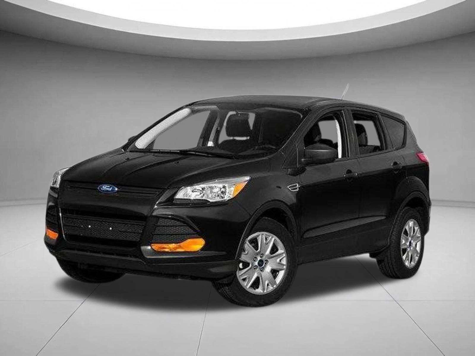 Used 2016  FORD SE image 1