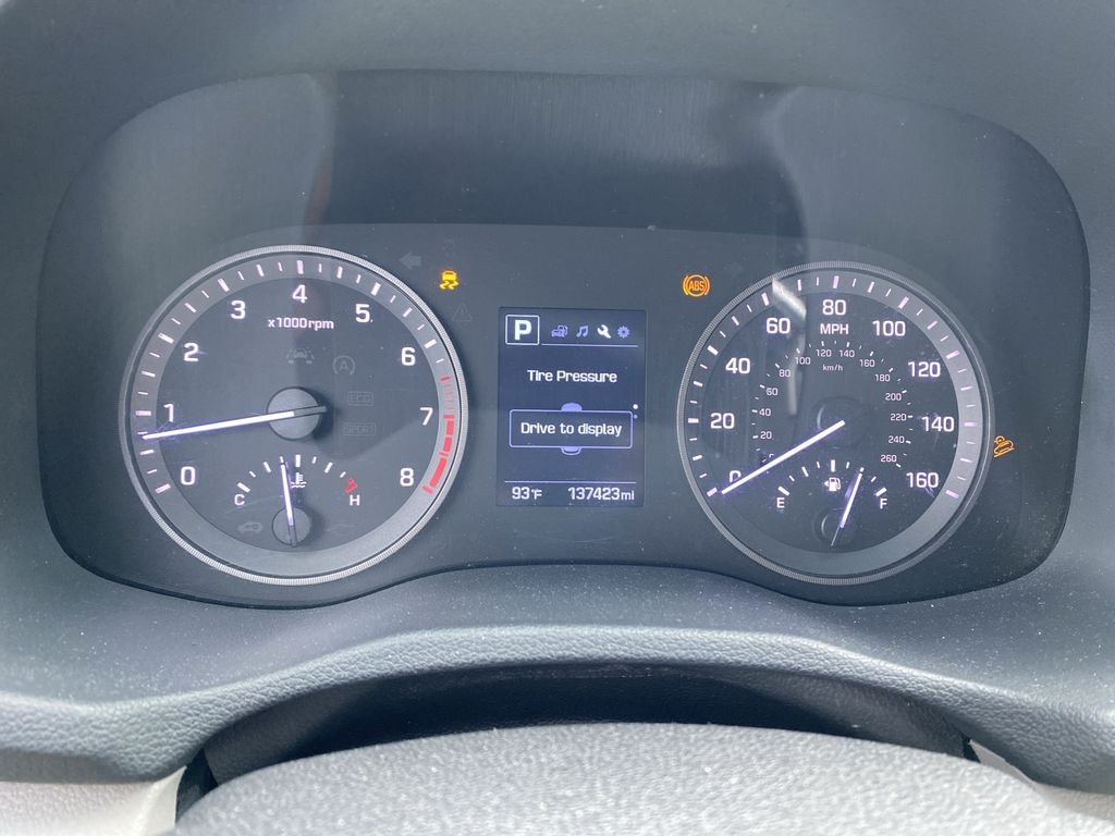 Used 2018 Dazzling White Hyundai SEL image 30