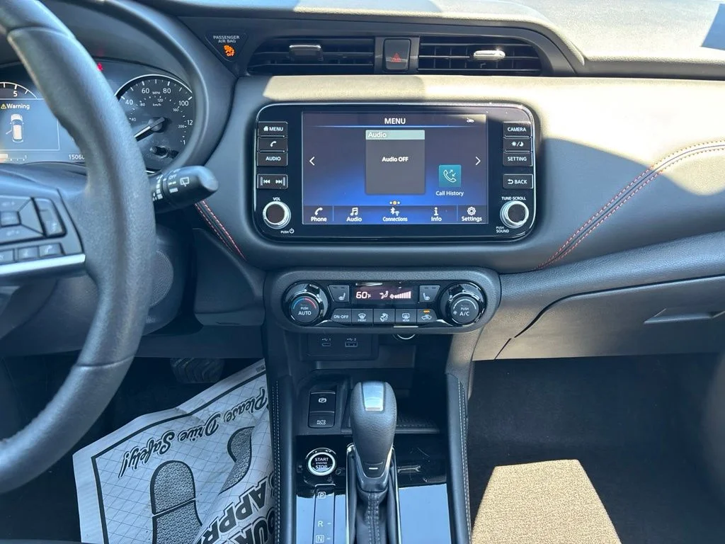 Used 2024 Gray Nissan SR image 26
