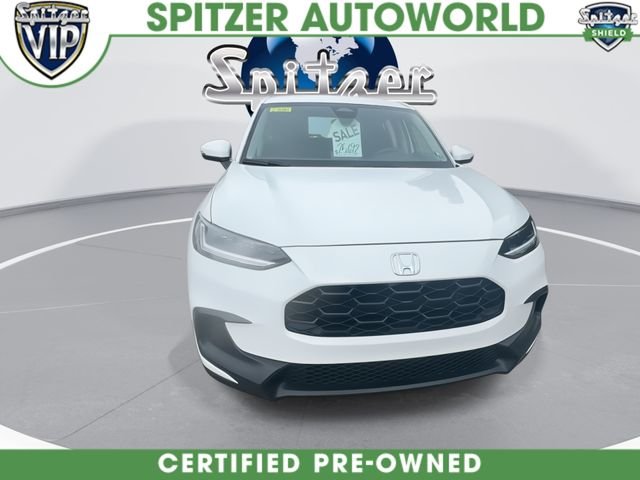 Certified Used 2024 Lunar Silver Metallic Honda LX image 3