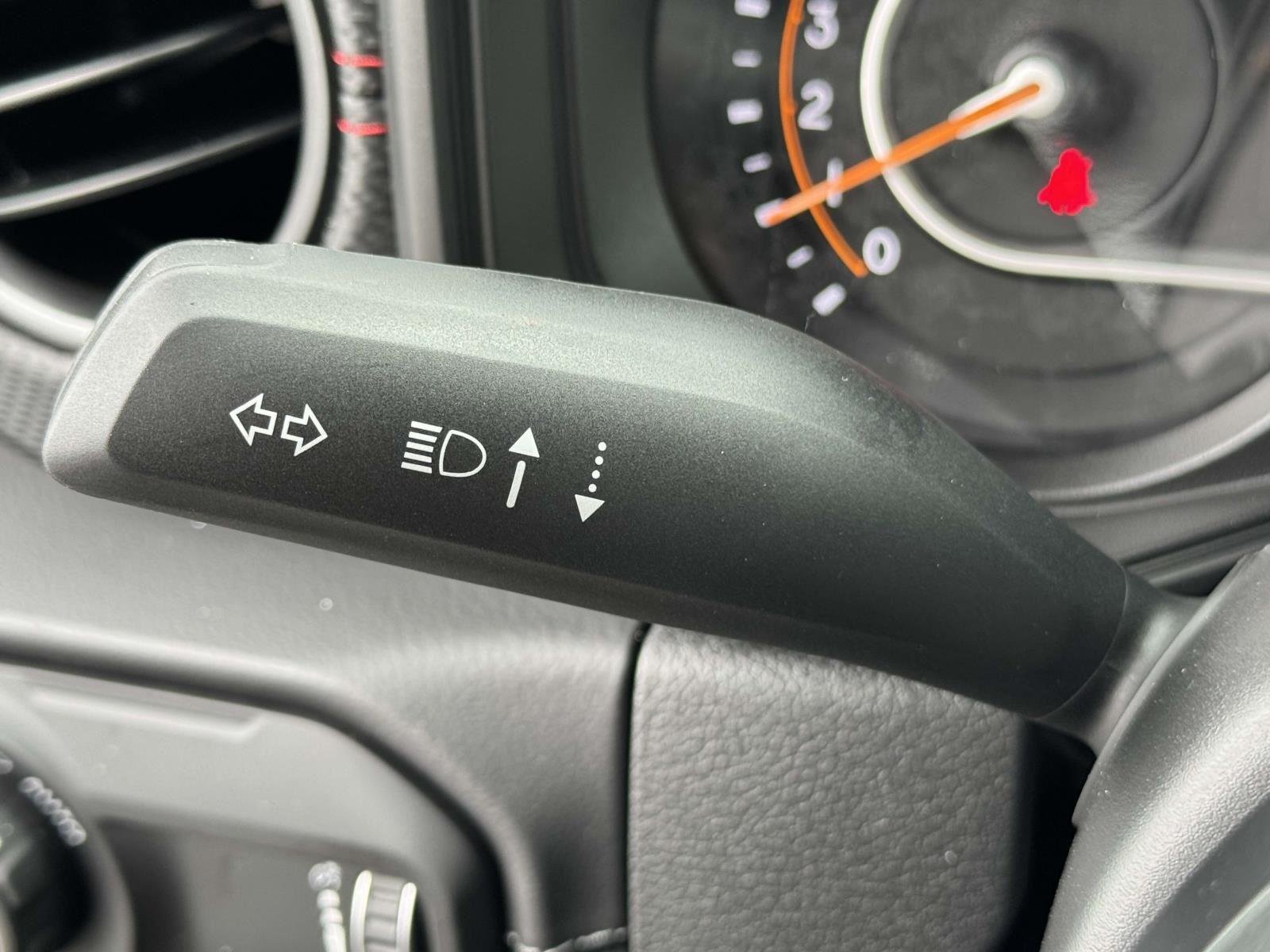 2025 Jeep Wrangler 4-Door Rubicon - Photo 10