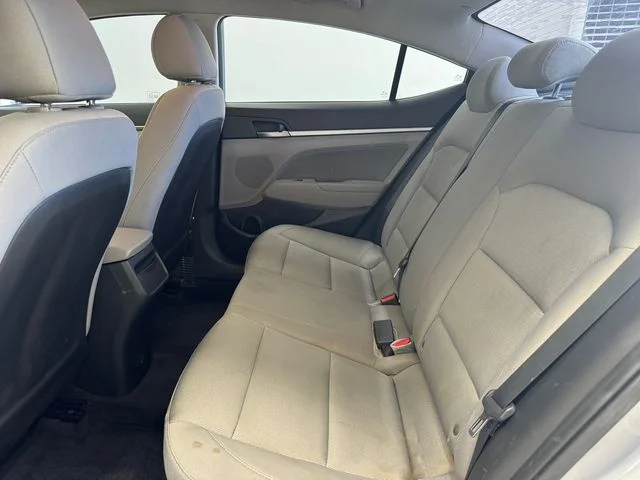 Used 2017 Shale Gray Metallic Hyundai SE image 20