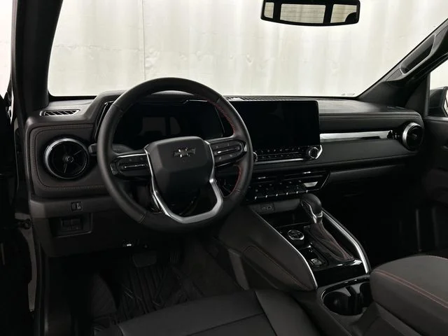 Used 2026  Chevrolet Z71 image 21