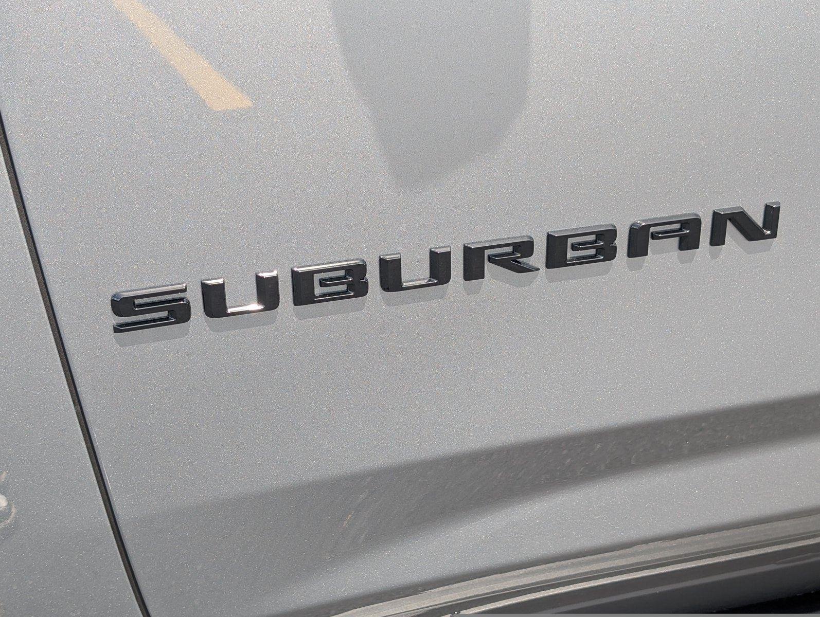 2026 Chevrolet Suburban RST - Photo 11