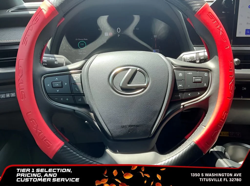 Used 2025 White Lexus 300h Premium image 34