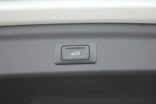 Used 2025 White Audi Premium image 26