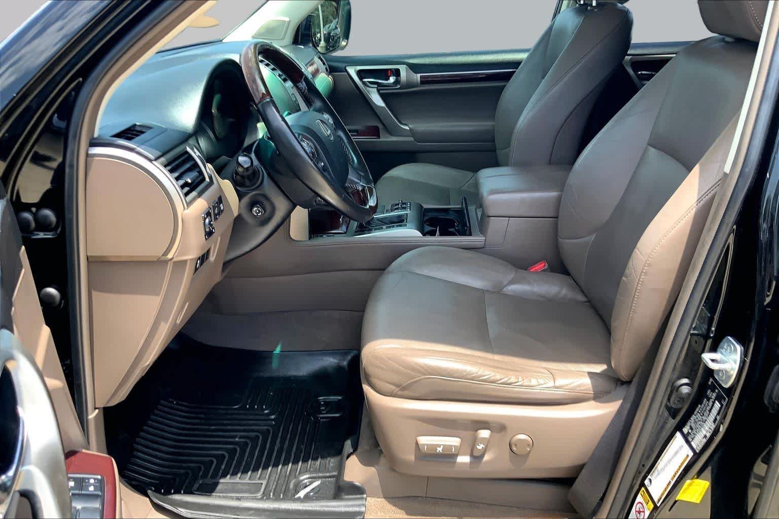 Used 2019 Black Onyx Lexus Premium image 8