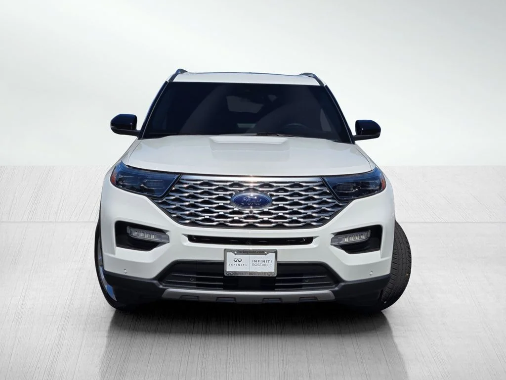 Used 2021 White Metallic Ford Platinum image 2