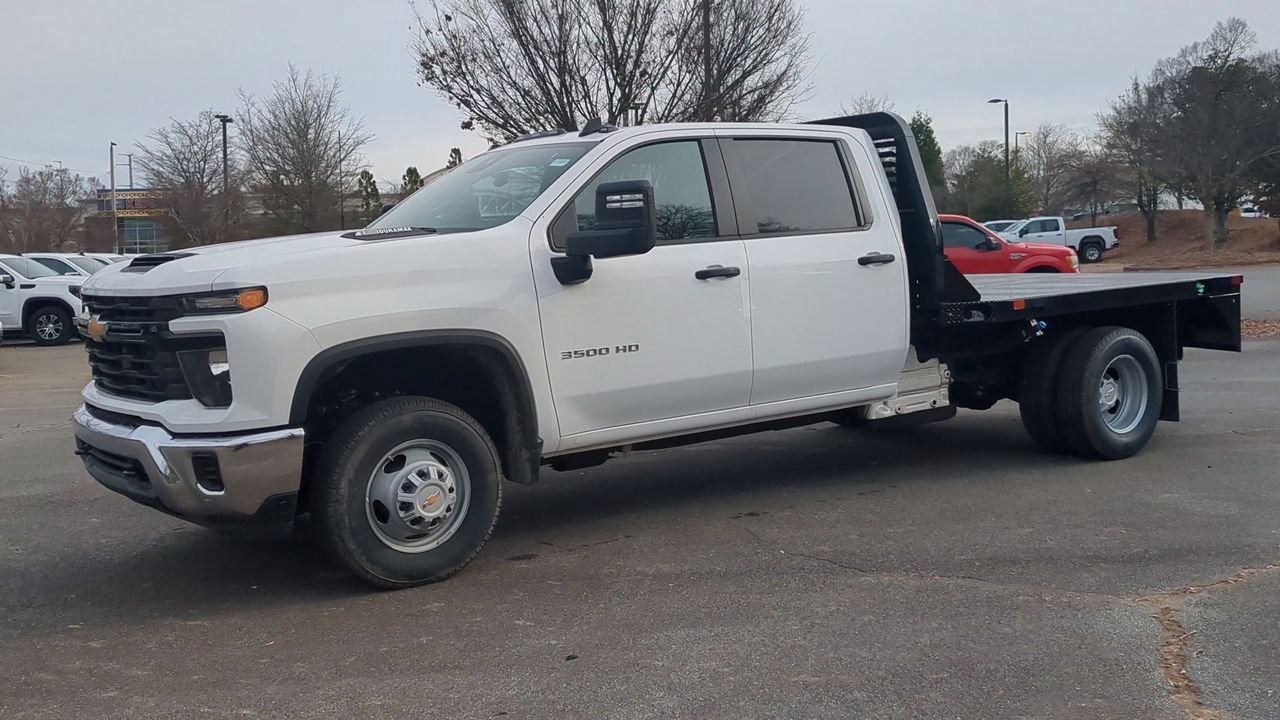 2025 Chevrolet Silverado 3500 HD Work Truck - Photo 4