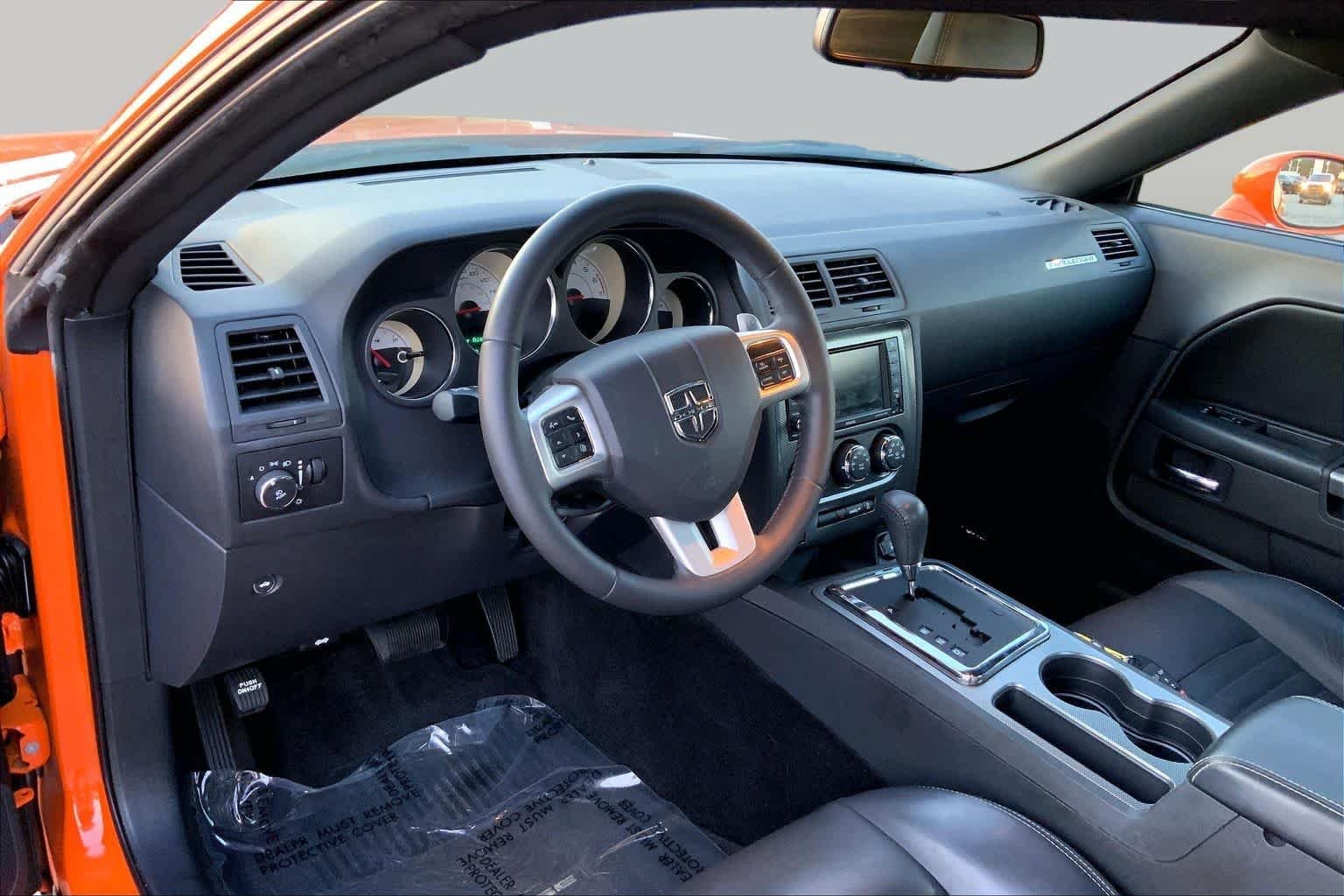 Used 2014 Header Orange Clearcoat Dodge R/T Plus image 15