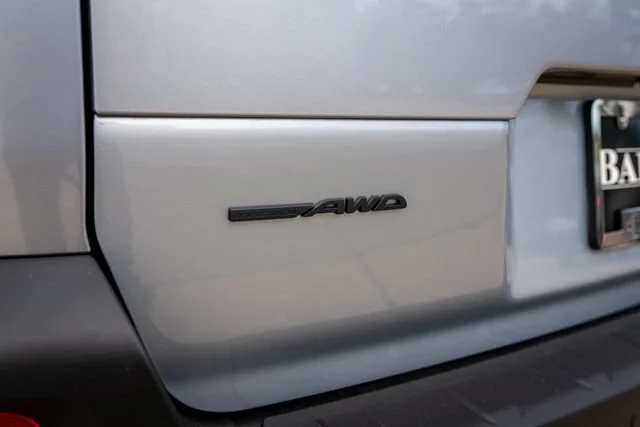 New 2026 Ice Silver Metallic Subaru Premium image 17