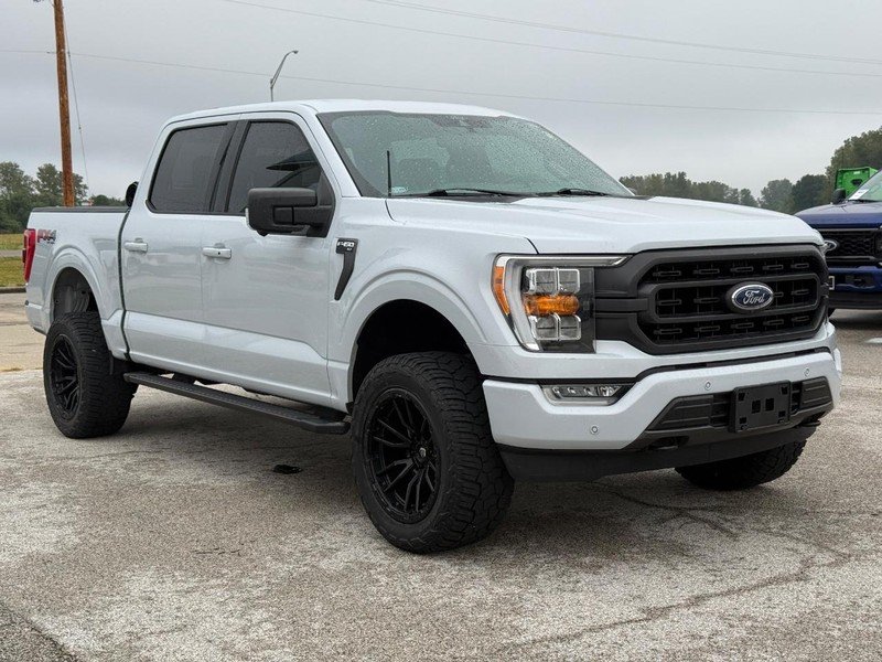 Used 2021 Space White Metallic Ford XLT 4WD SuperCrew 5.5
