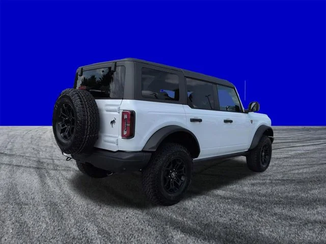 New 2026 Oxford White Ford Badlands® image 4