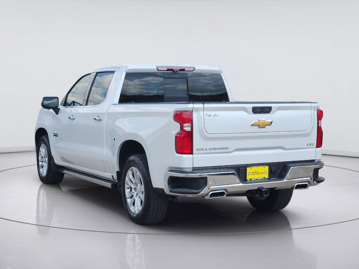 2022 Chevrolet Silverado 1500 LTZ White at Mac Haik Chevrolet