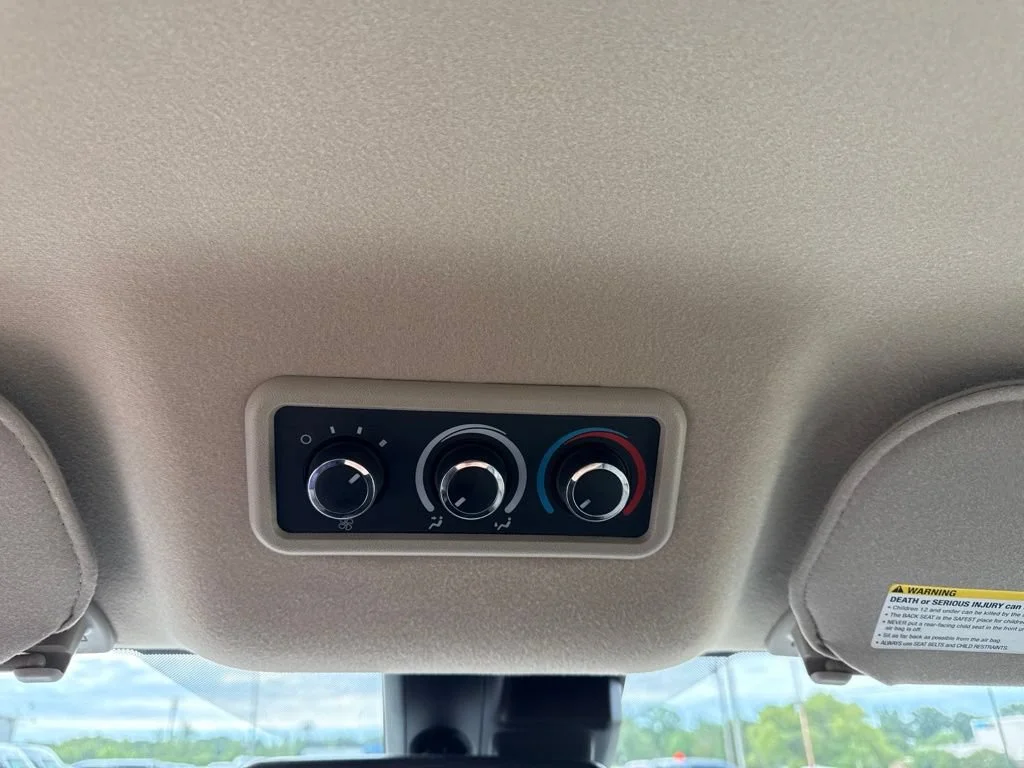 Used 2025 Summit White GMC LT image 15