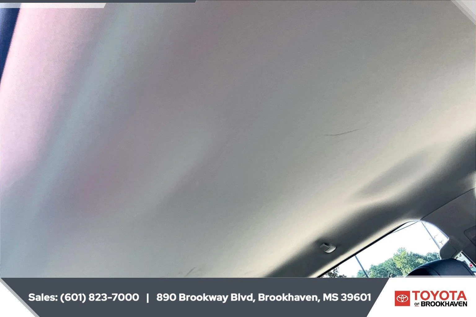 Used 2023 Ice Cap Toyota SR5 image 16
